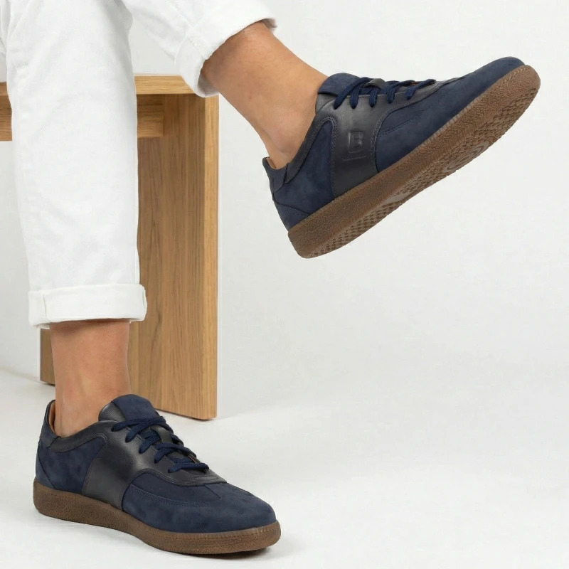 granatowe sneakersy  skórzane Baldaccini (1).png