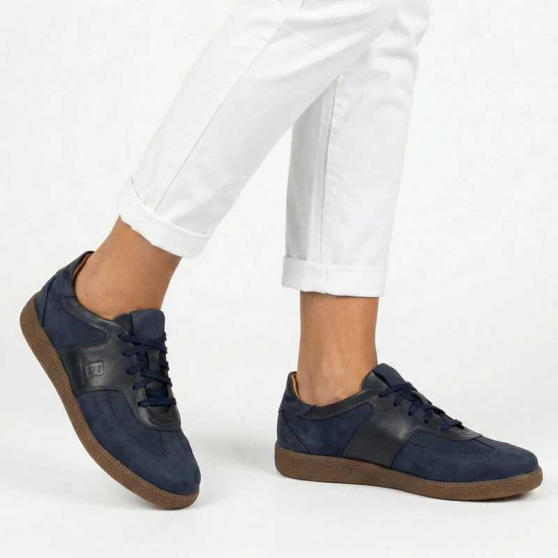 granatowe sneakersy  skórzane Baldaccini (2).png