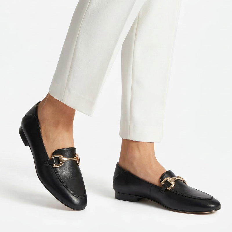 Czarne klasyczne półbuty z ozdobą skóra naturalna Baldaccini 1571700 1