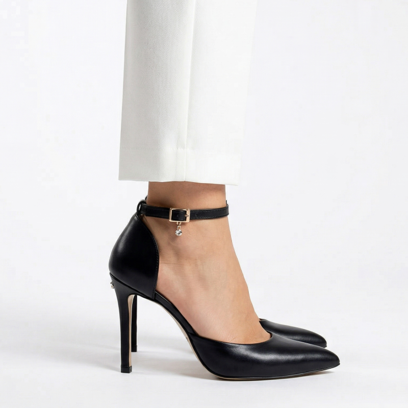 Czarne skórzane czółenka letnie Baldaccini1