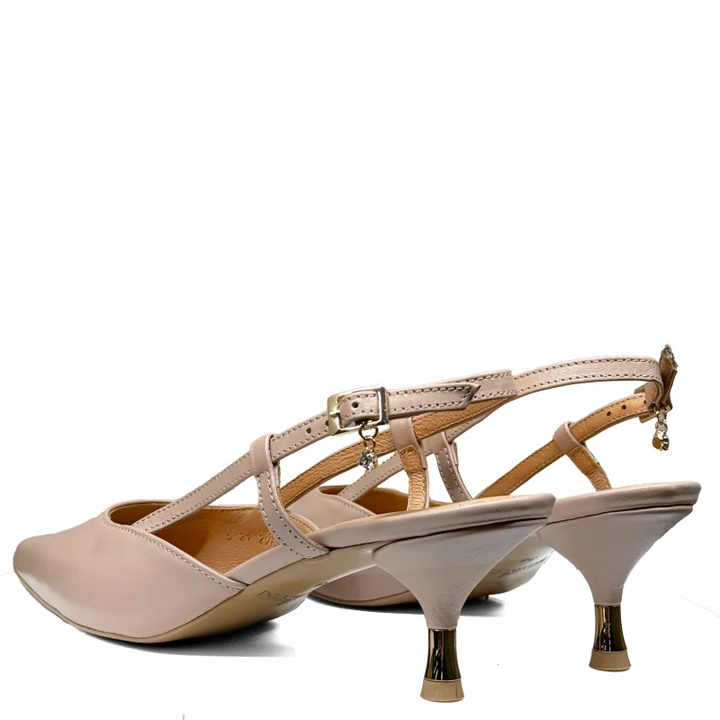 Beżowe cieliste czółenka na niskim obcasie slingback 5