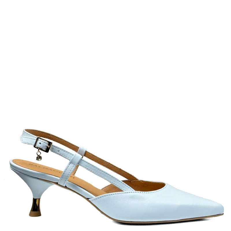 Błękitne baby blue czółenka na niskim obcasie slingback2