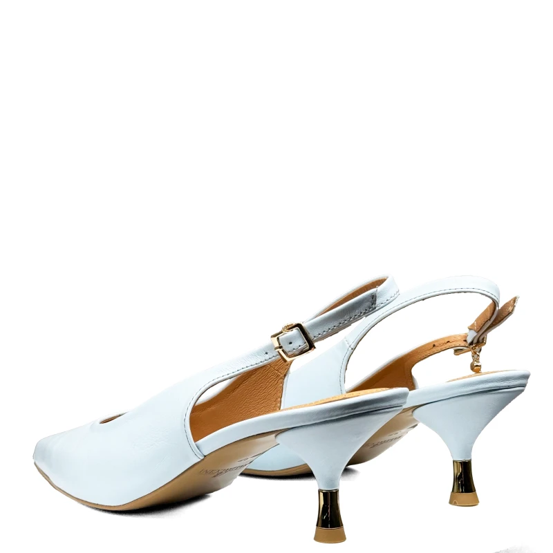 Błękitne baby blue czółenka na niskim obcasie slingback4