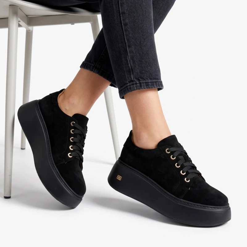 Czarne welurowe sneakersy Baldaccini 1