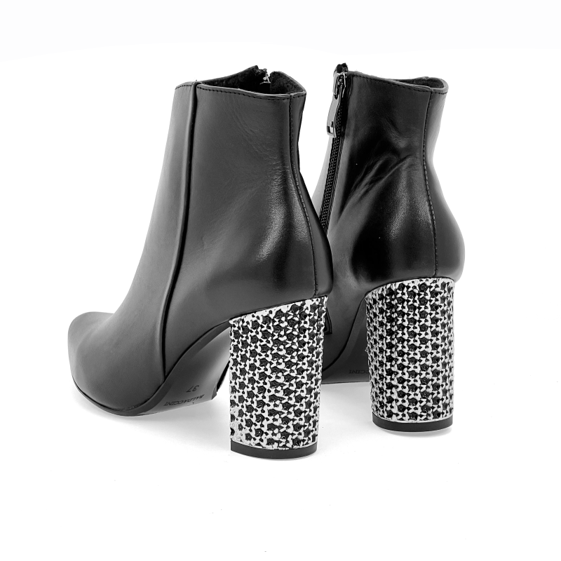 17185 czarny s 5.png