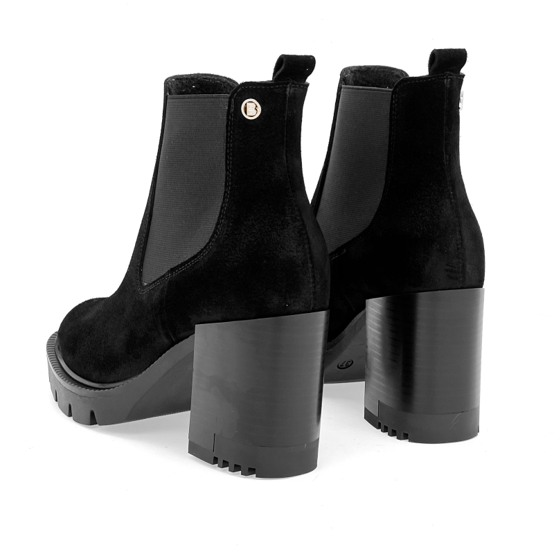 17995 czarny welur 4.png