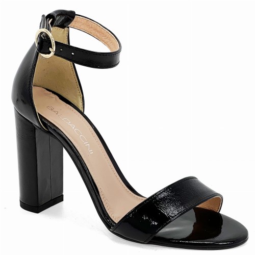 Czarne lakierowane sandały na słupku Baldaccini 1771000-56