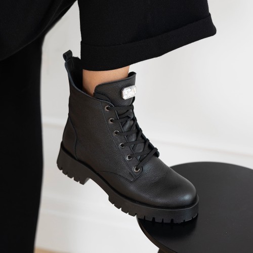 Czarne botki skórzane Baldaccini  19136