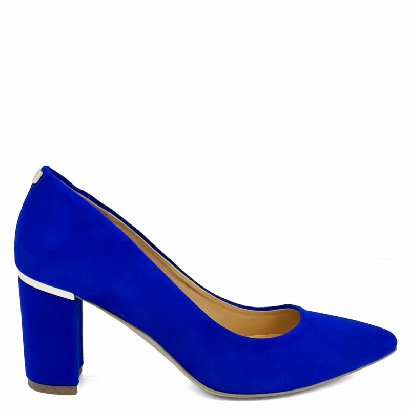 chabrowe czółenka na słupku (1).jpg