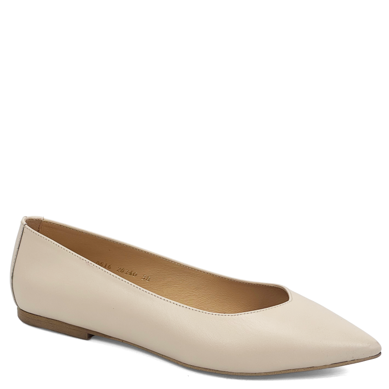 beżowe skórzane baleriny w szpic  (1).png